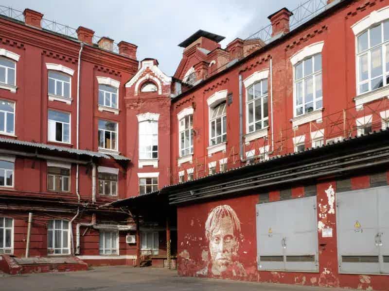 Блеск «Кристалла»: экскурсия по территории бывшего завода - фото 2