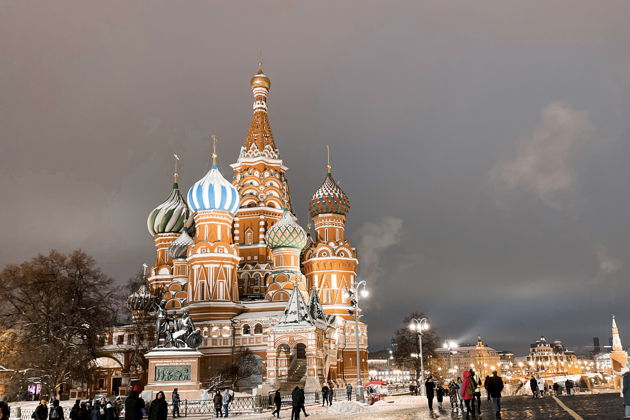 Виды Вокруг Кремля с историей от Средневековья до современности