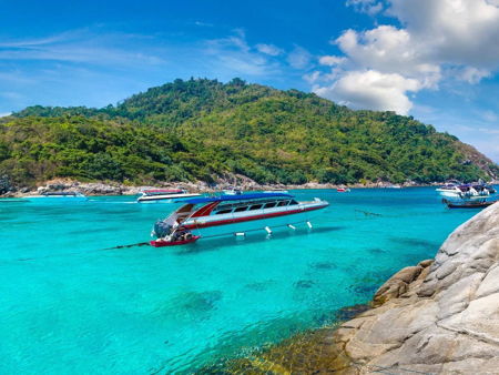 Остров Рача