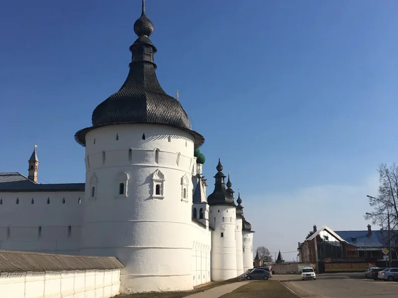 Сокровищница Руси: автобусная экскурсия в Ростов Великий — фото 2, Ярославль | Покатаем