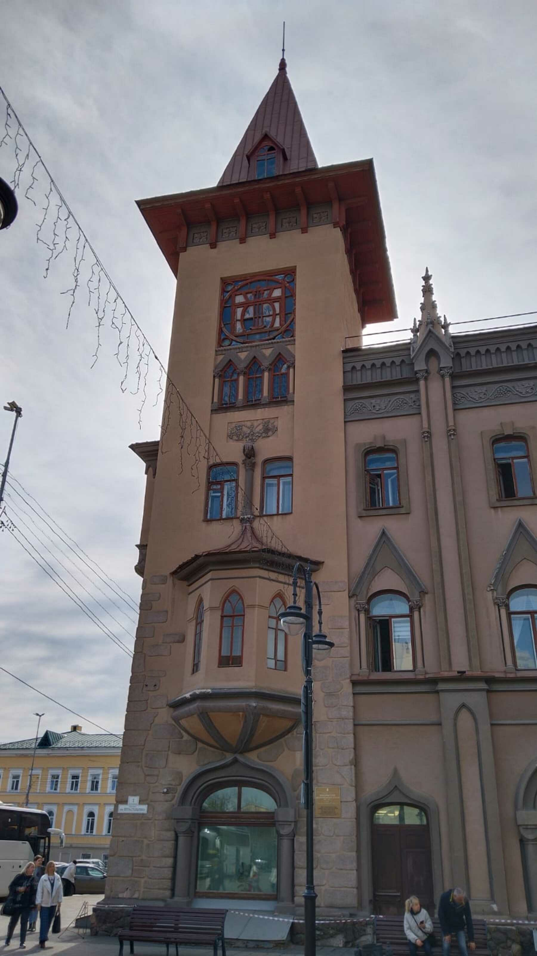 Мобильная квест-экскурсия «В поисках саратовских монстров» в Саратове (4/6)