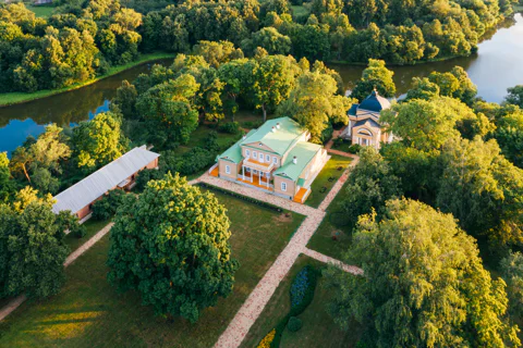 Две усадьбы — две судьбы: Лермонтов и Белинский