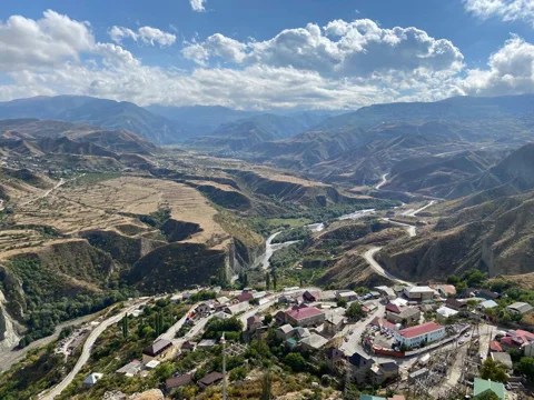 Гуниб и Карадахская теснина — изучаем горный Дагестан