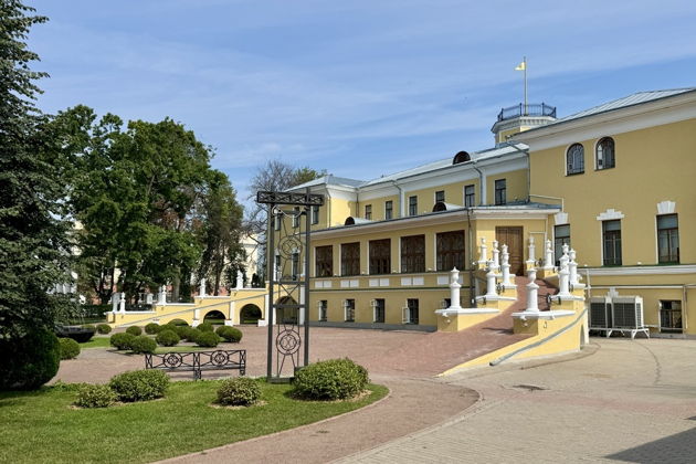 Виды Ярославская мозаика и дом губернатора — художественный музей