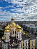 Экскурсия "Питер Романтиков: дворы, парадные, крыша и коммуналка Довлатова" - фото отзыва 5