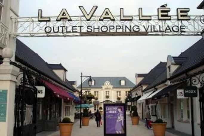 Поездка в аутлет "Vallée Village"