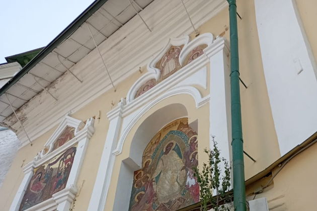 Главное изображение экскурсии - Паломничество в Свято-Успенский Псково-Печерский монастырь