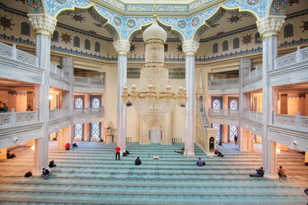 Виды Религии мира: соборы, мечети и храмы Москвы с подъемом на минарет