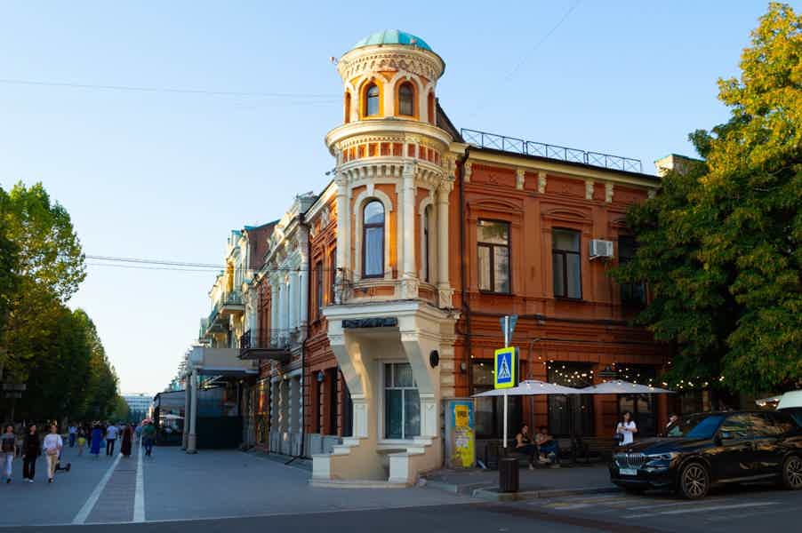 Обзорная экскурсия по Владикавказу: от площади Штыба и по проспекту Мира - фото 3