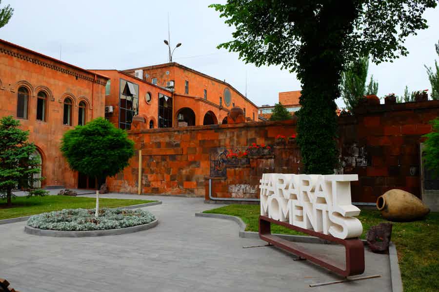 Коньячные заводы и обзорная экскурсия по Еревану - фото 4