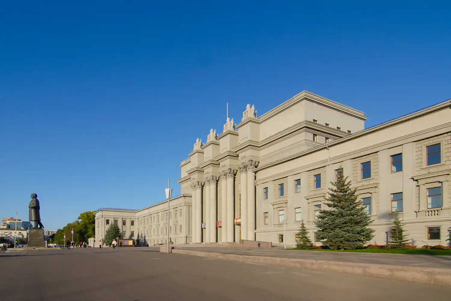 Площадь Куйбышева