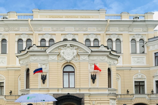 Фото к экскурсии Обзорная прогулка по Центру с коренным петербуржцем