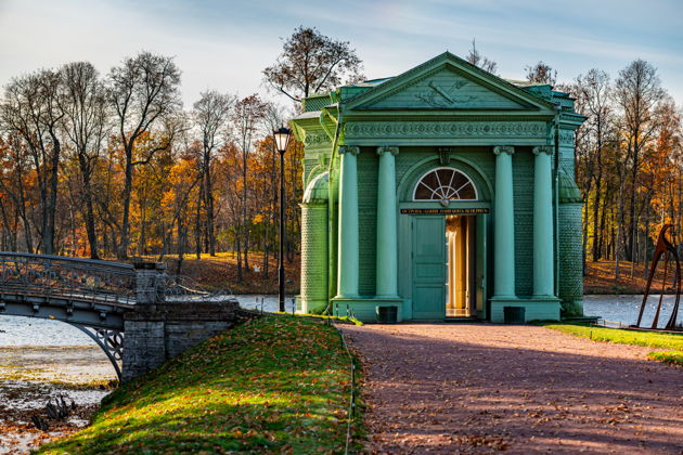 Виды Гатчинский дворец и парк - век восемнадцатый и век девятнадцатый