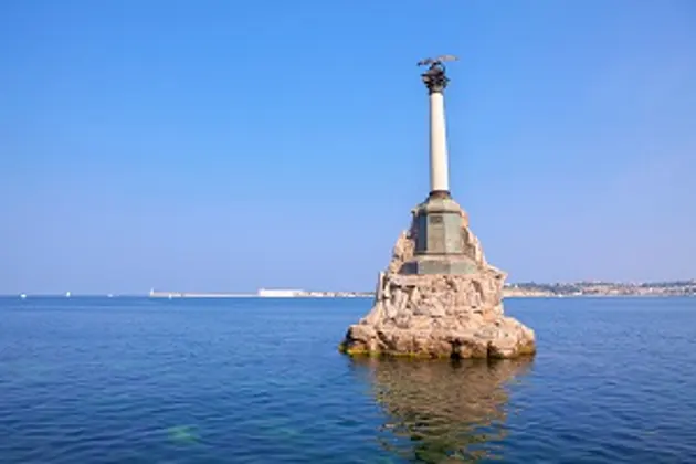 Экскурсия по центру Севастополя и морская прогулка — фото 3