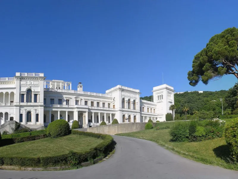 Дворцы и парки Южного берега Крыма — фото 6, Ялта | Покатаем