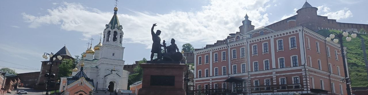 Улица Рождественская — блеск и нищета по-нижегородски