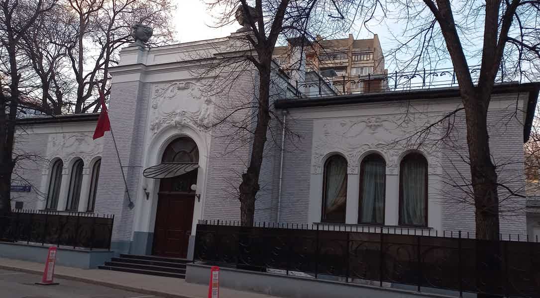 Пешеходная экскурсия «Новая элита Москвы: от Арбата до Пречистенки» - фото 2