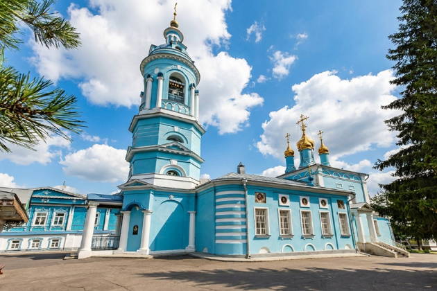 Свет, который не погас: История Богоявленского храма