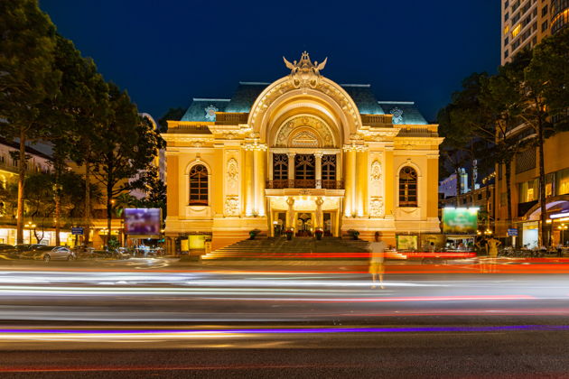 Ночная обзорная экскурсия по Сайгону на двухэтажном автобусе