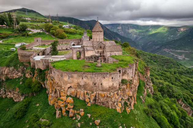 Горис – Хндзореск – Канатная дорога Татев – Монастырь Татев — фото 3