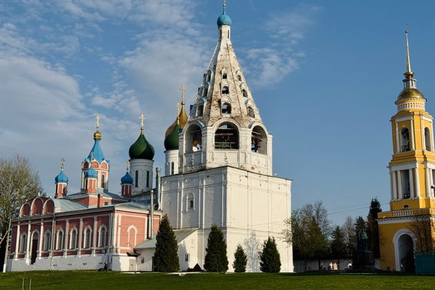 Улитка, крокодил, да бабья доля: едем на ферму «Экодеревушка» и в Коломну