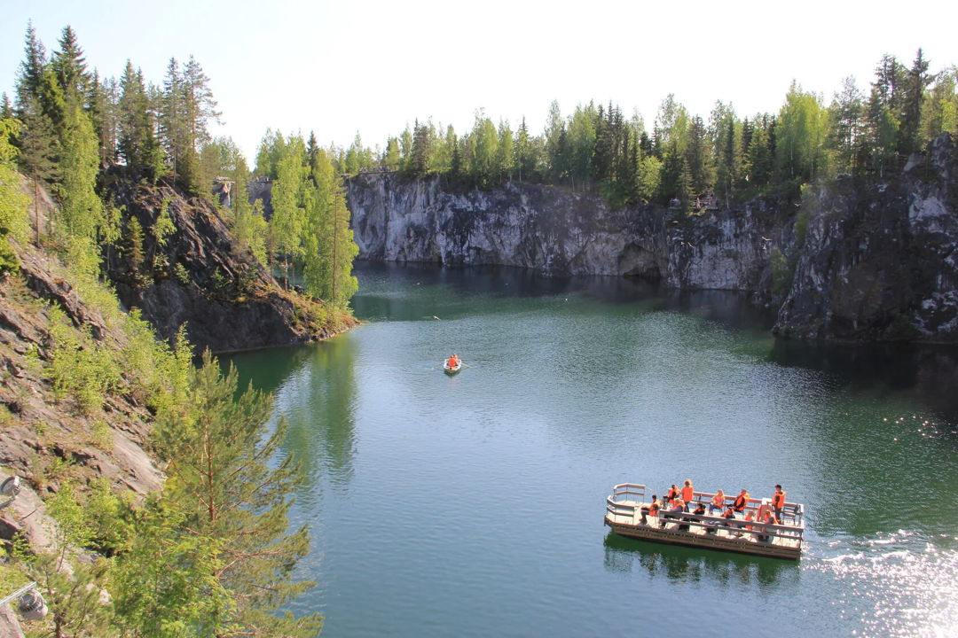 Карелия за 1 день: Рускеала, хаски, водопады — фото 3