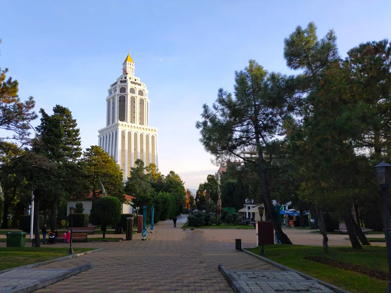 Знакомство с Батуми: пешеходная экскурсия и прогулка на кораблике — фото 6, Кобулети | Покатаем