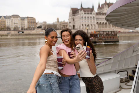 Margaret Island Loop with a Drink