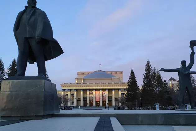 Новосибирск: прогулка по главной улице города