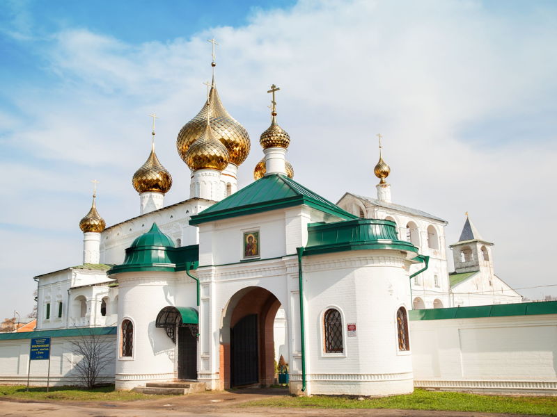 Обзорная экскурсия по Угличу с посещением Кремля - экскурсия в Углич, Россия