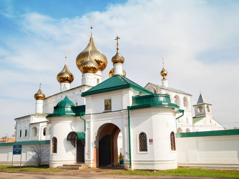 Обзорная экскурсия по Угличу с посещением Кремля