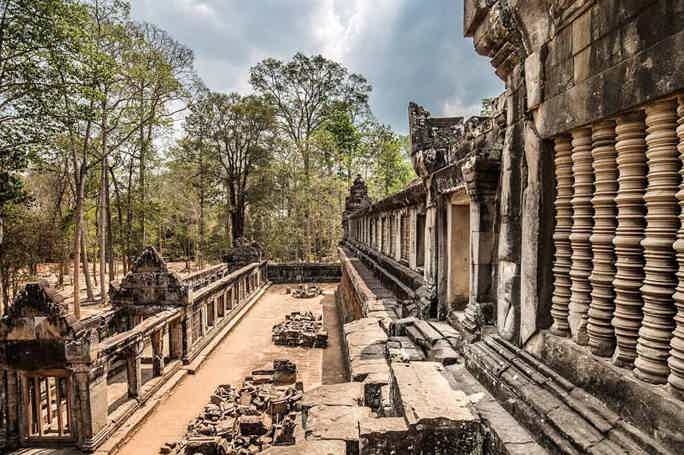 Камбоджа: полёт на воздушном шаре и восемь храмов Ангкора