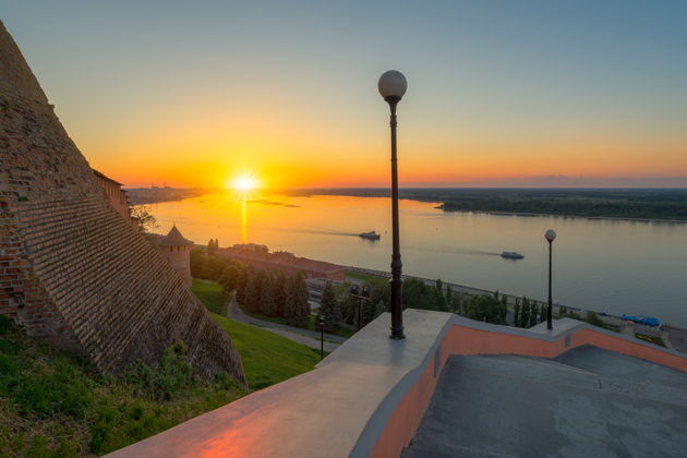 Виды Нижегородская ярмарка и пароходства. Купцы, трактиры, ночлежки.