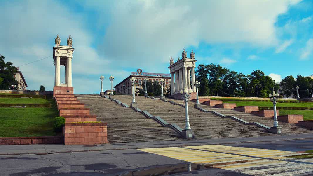 Обзорная экскурсия «Город-герой Волгоград» и Мамаев курган - фото 6