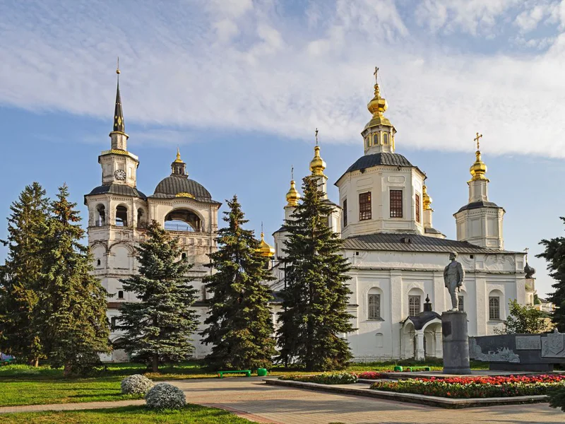 Экскурсия по Великому Устюгу и Дымковская слобода на транспорте туриста — фото 5, Великий Устюг | Покатаем