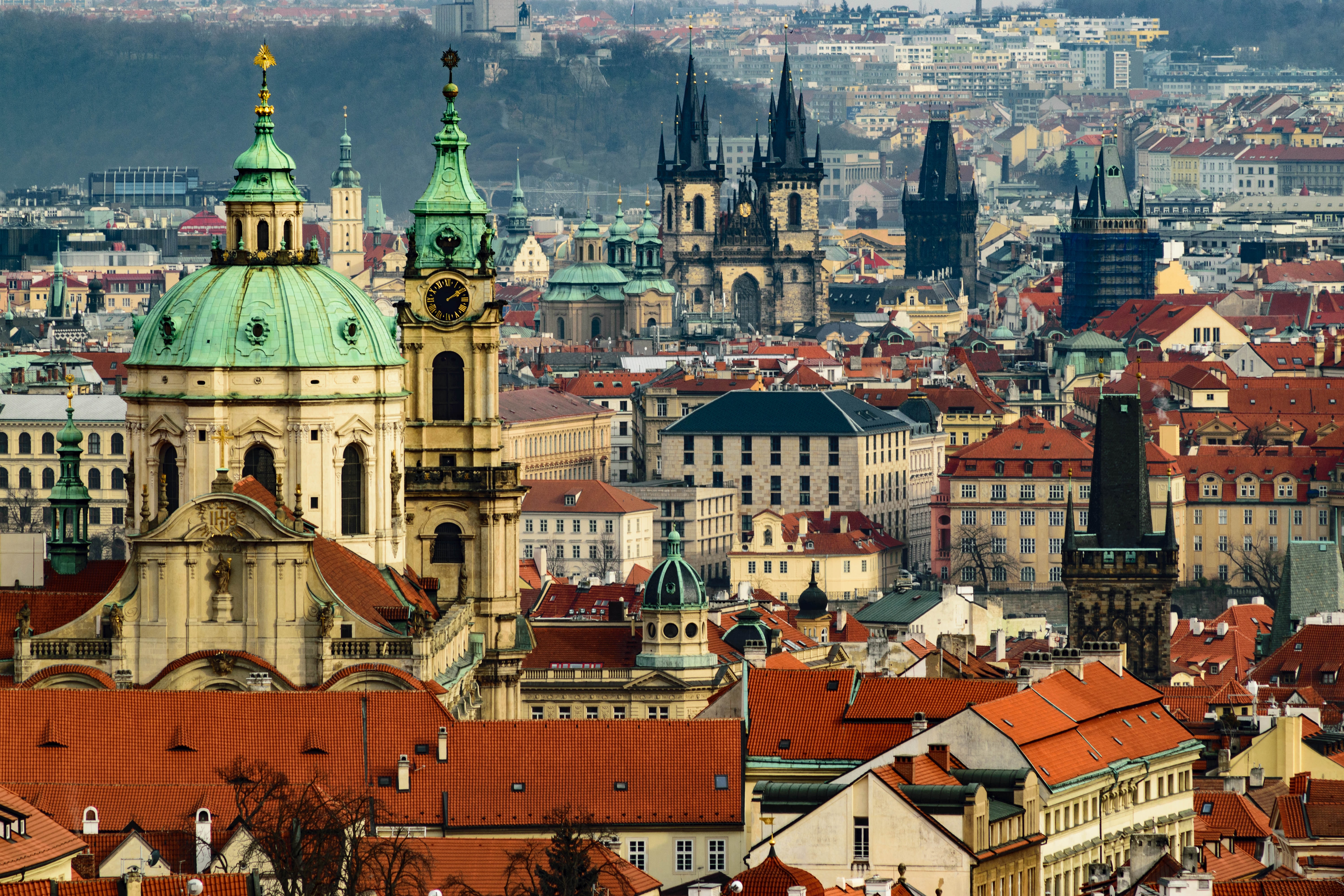 Города чехи. Прага столица Чехии. Чехословакия Прага. Прага город ста шпилей. Прага столица Чехии достопримечательности.