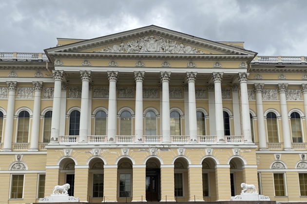Экскурсия по центру Петербурга с посещением Русского музея