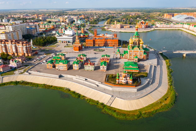 Виды Йошкар-Ола: микс старины, современности и эпоса