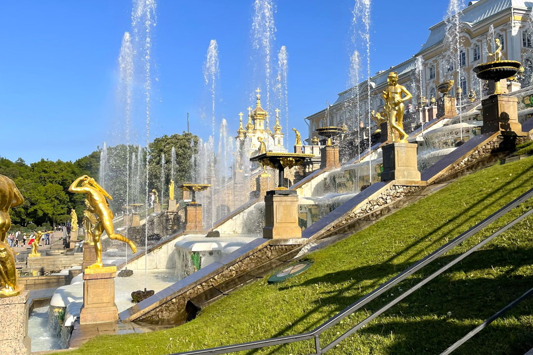 От Ораниенбаума до Петергофа: сквозь эпохи — фото 6