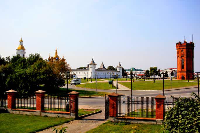 Тюмень тобольск на машине