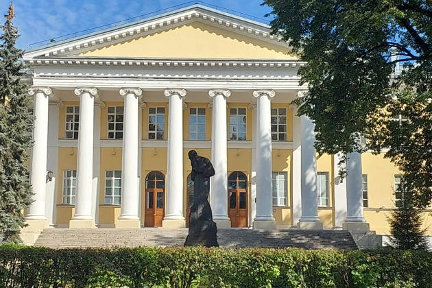 Новая Божедомка — от покойников к поклонникам. Пешеходная экскурсия