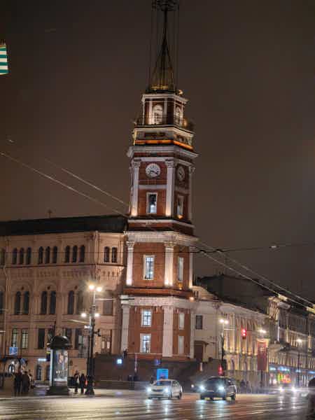 Обзорная по ночному Санкт-Петербургу и водный круиз - фото 5