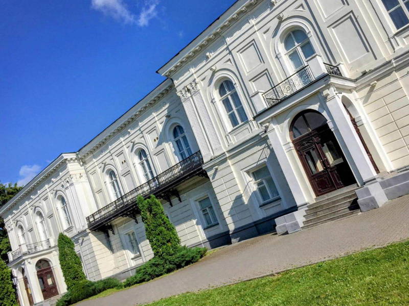 Индивидуальная экскурсия на автомобиле в Новочеркасск
