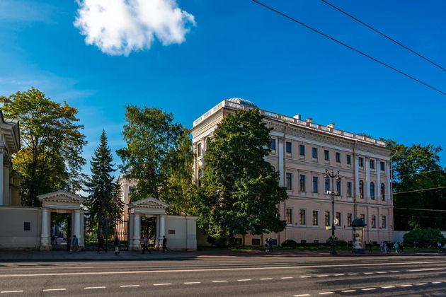 Фото к экскурсии Прогулка по Петербургу с Николаем I