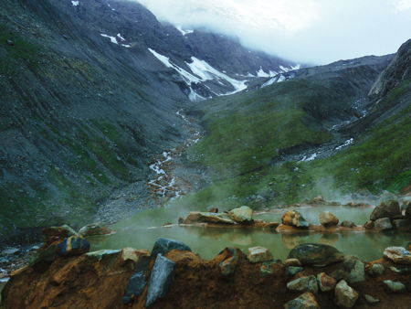 Источники Бирагзанг