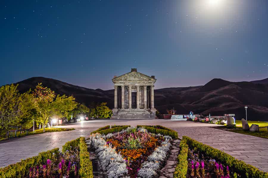 Храм Гарни, монастырь Гегард, Симфония Камней  - фото 4