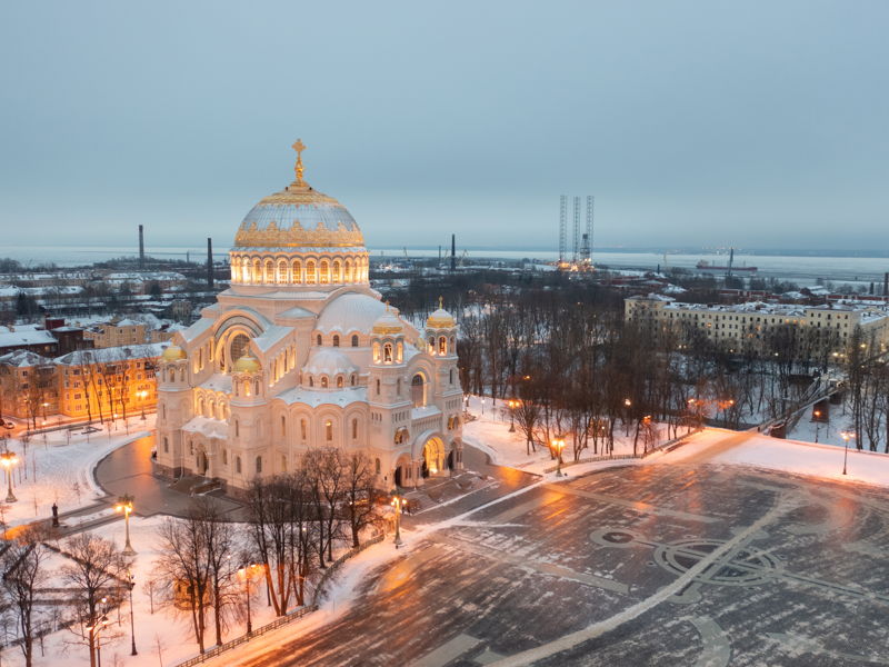 Экскурсия в Кронштадт и Петергоф на автомобиле с профессиональным краеведом - экскурсия в Санкт-Петербург, Россия