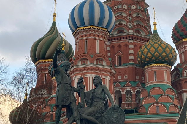 Главное изображение экскурсии - «КРАСНАЯ — преКРАСНАЯ»: Красная площадь для взрослых и детей