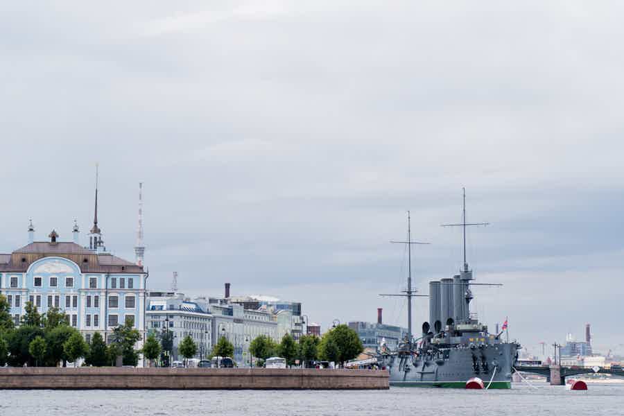 Большая обзорная экскурсия по Петербургу и крейсер «Аврора» - фото 5