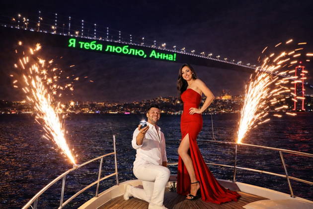 Предложение руки и сердца на яхте в Стамбуле — всё включено!